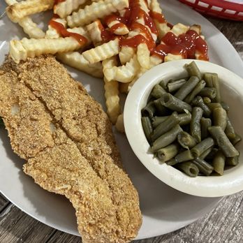 Skillet N Grill - Fried Catfish Senior Lunch Plate - Breakfast & Brunch Near Me - Arlington, Texas Skillet N Grill - Fried Catfish Senior Lunch Plate - Breakfast & Brunch Near Me - Arlington, Texas