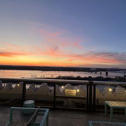 Hu. Roof - Sunset from the rooftop