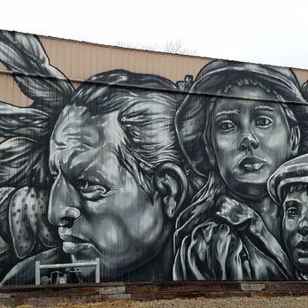 Faces - Wabash Walls 2019 - Faces by Paola Delfin 2019 - Public Art Near Me - Lafayette, Indiana Faces - Wabash Walls 2019 - Faces by Paola Delfin 2019 - Public Art Near Me - Lafayette, Indiana