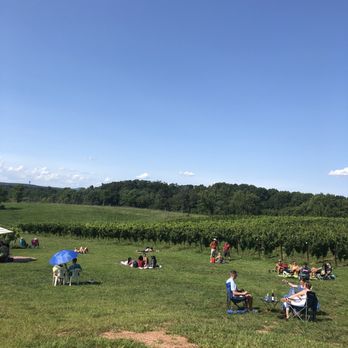 Windridge Vineyards - Wineries Near Me - Darnestown, Maryland Windridge Vineyards - Wineries Near Me - Darnestown, Maryland