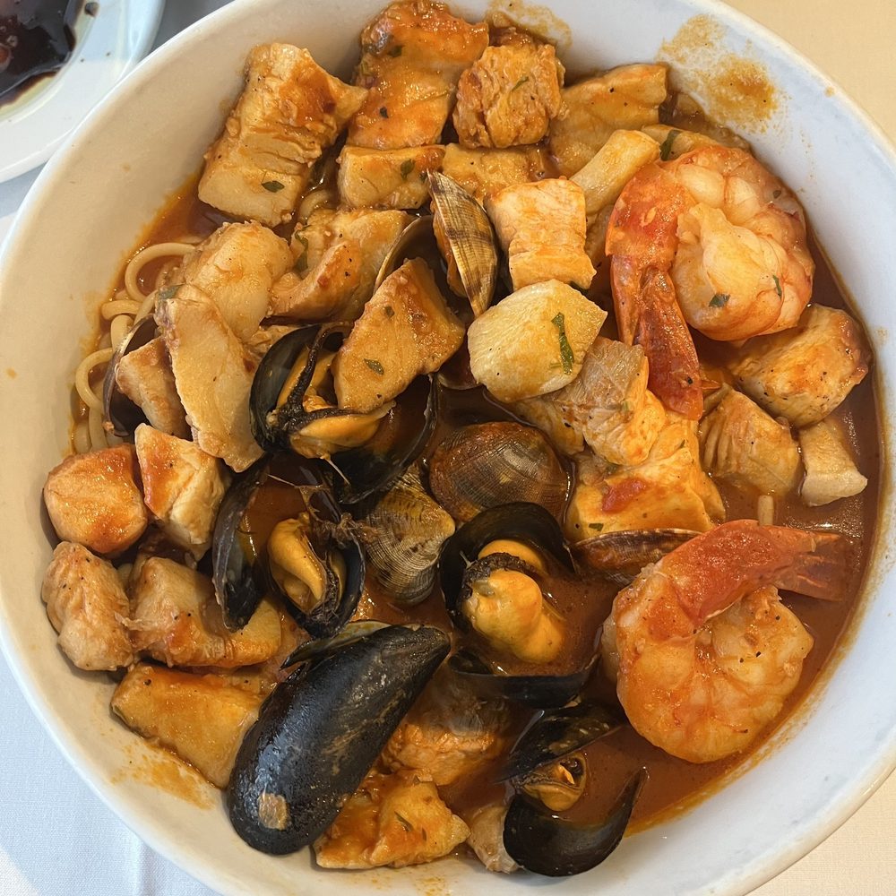 Barolo Cafe - Cioppino - Italian Near Me - Tustin, California Barolo Cafe - Cioppino - Italian Near Me - Tustin, California