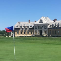 Newport Country Club