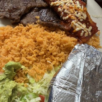 Los Tres Potrillos - Tampiquena - Mexican Near Me - Guymon, Oklahoma