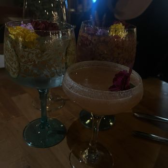 Ombra - guns and roses, gin and tonic, moscato - Wine Bars Near Me - Glendale, California