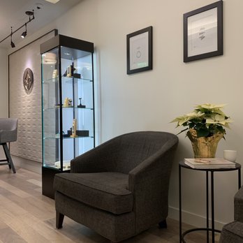 Brilliant Earth - Jewelry Near Me - Boston, Massachusetts