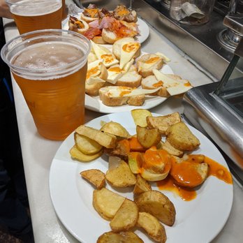 El Tigre - Even more tapas! - Tapas Bars Near Me - Madrid, M