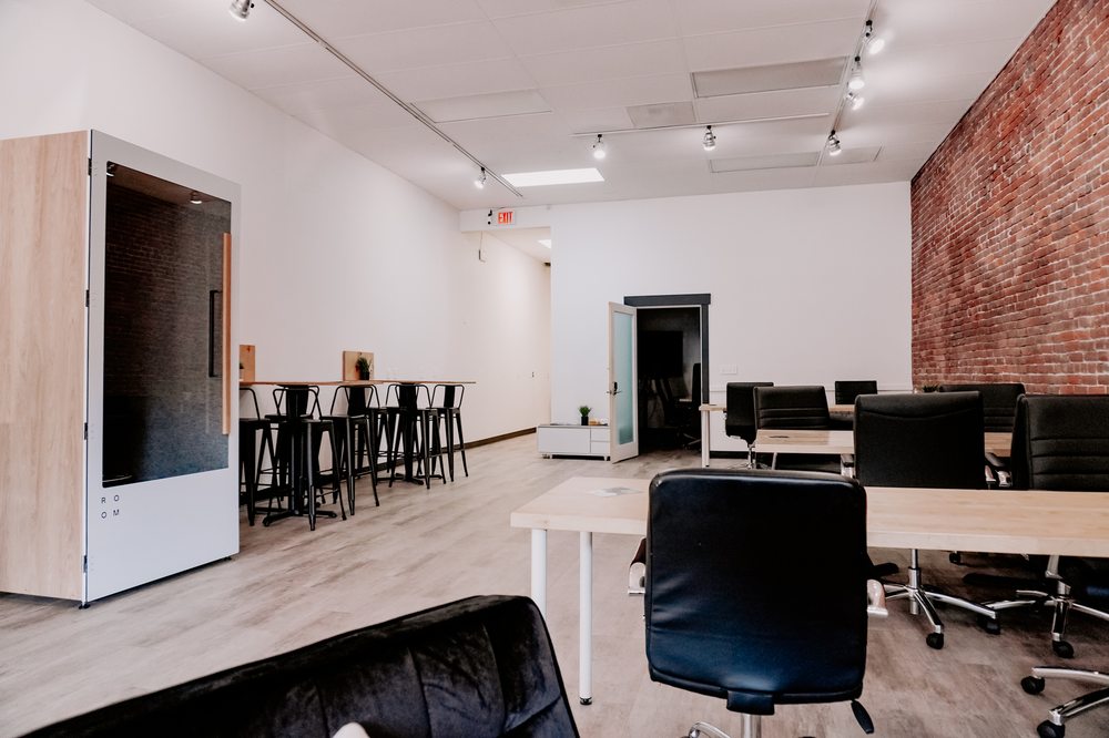 Co W - wedding in Salem, OR