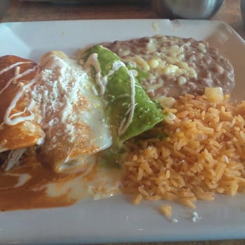 Plaza Azteca - Enchiladas Noretenas: pork/red sauce, chorizo & potato/cream sauce, chicken w spinach/green sauce. - Mexican Near Me - Reading, Pennsylvania