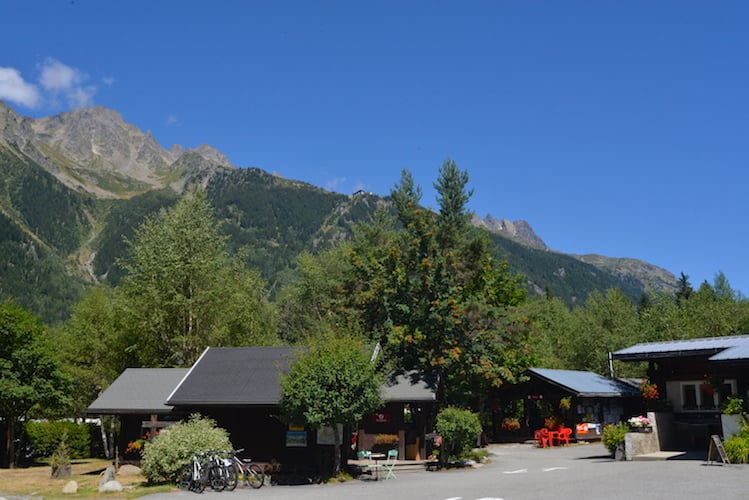 CAMPING DE LA MER DE GLACE 12 Photos 200 chemin de la Bagna