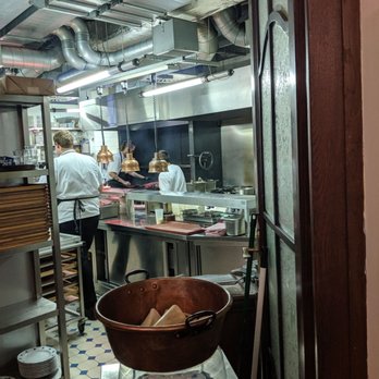 Kantýna - Peak into the kitchen - Bistros Near Me - Prague, Puerto Rico