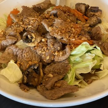 Anong's Thai Cuisine - Garlic beef - Thai Near Me - Cheyenne, Wyoming