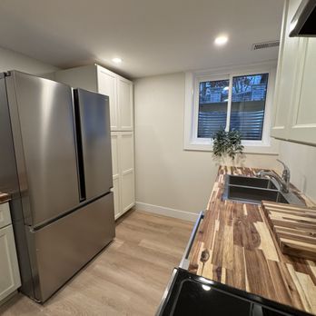 Artisan Construction - Kitchen up close - Decks & Railing Near Me - Sarnia, Ontario