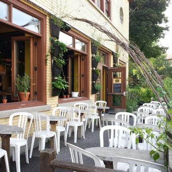La Barberie - tables and chairs outside a restaurant - Breweries Near Me - Quebec City, Quebec La Barberie - tables and chairs outside a restaurant - Breweries Near Me - Quebec City, Quebec