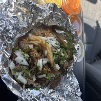 Las Trancas - carnitas tacos - Mexican Near Me - Austin, Texas