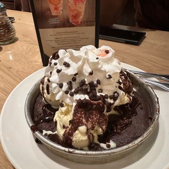 BJ's Restaurant & Brewhouse - Hot Fudge Brownie Pizookie - Breweries Near Me - Phoenix, Arizona BJ's Restaurant & Brewhouse - Hot Fudge Brownie Pizookie - Breweries Near Me - Phoenix, Arizona