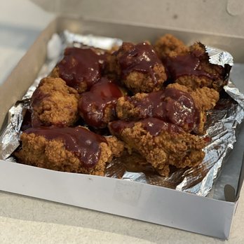 LC Imports - Side of wings - Pizza Near Me - La Canada, California