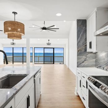 Custom Granite Kitchens and Baths - Countertop Installation Near Me - Panama City, Florida Custom Granite Kitchens and Baths - Countertop Installation Near Me - Panama City, Florida