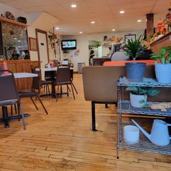 Sweetgrass Diner - Dining room