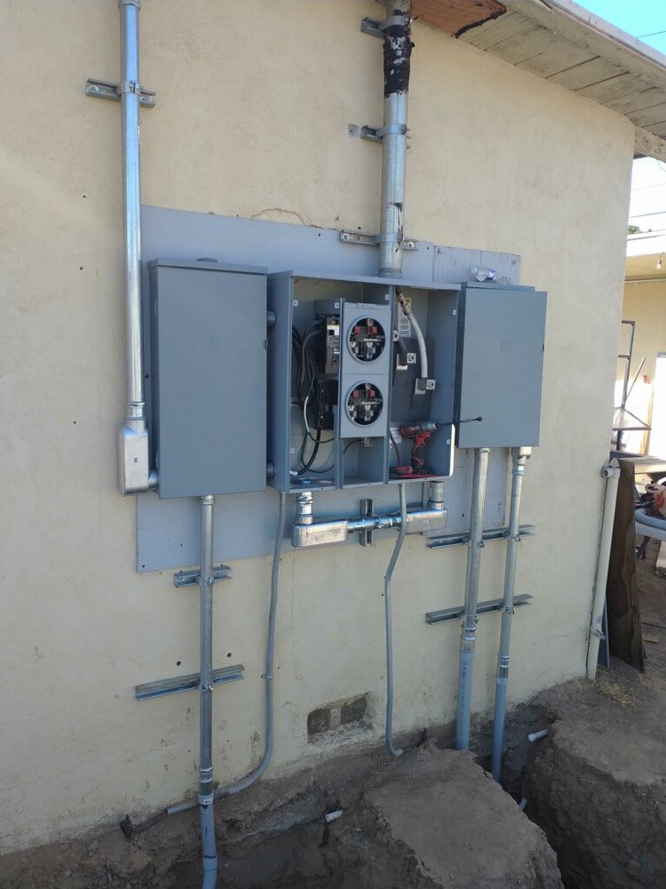 Slide of VIGA Contractors