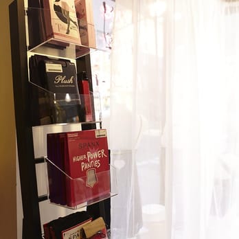 Brooklyn Fox Lingerie - Lingerie Near Me - Brooklyn, New York Brooklyn Fox Lingerie - Lingerie Near Me - Brooklyn, New York