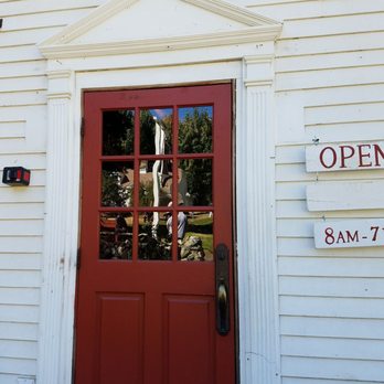 The Hawk's Head - Come on in! - American Near Me - Yucaipa, California