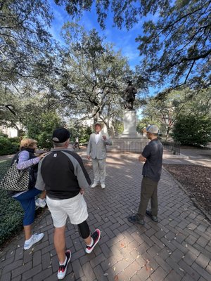 Savannah Dan Tours & Entertainment by null