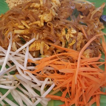 Bhan Baitong - Pad Thai - very good - Thai Near Me - Lake Forest, California Bhan Baitong - Pad Thai - very good - Thai Near Me - Lake Forest, California