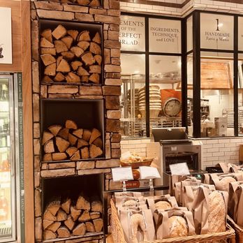 Eataly Dallas - Bread - Grocery Near Me - Dallas, Texas