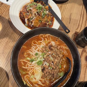 Spicy King - Dan Dan Noodle, Slice Pork Belly with Spicy Garlic Sauce + Small Steamed Rice - Szechuan Near Me - San Francisco, California