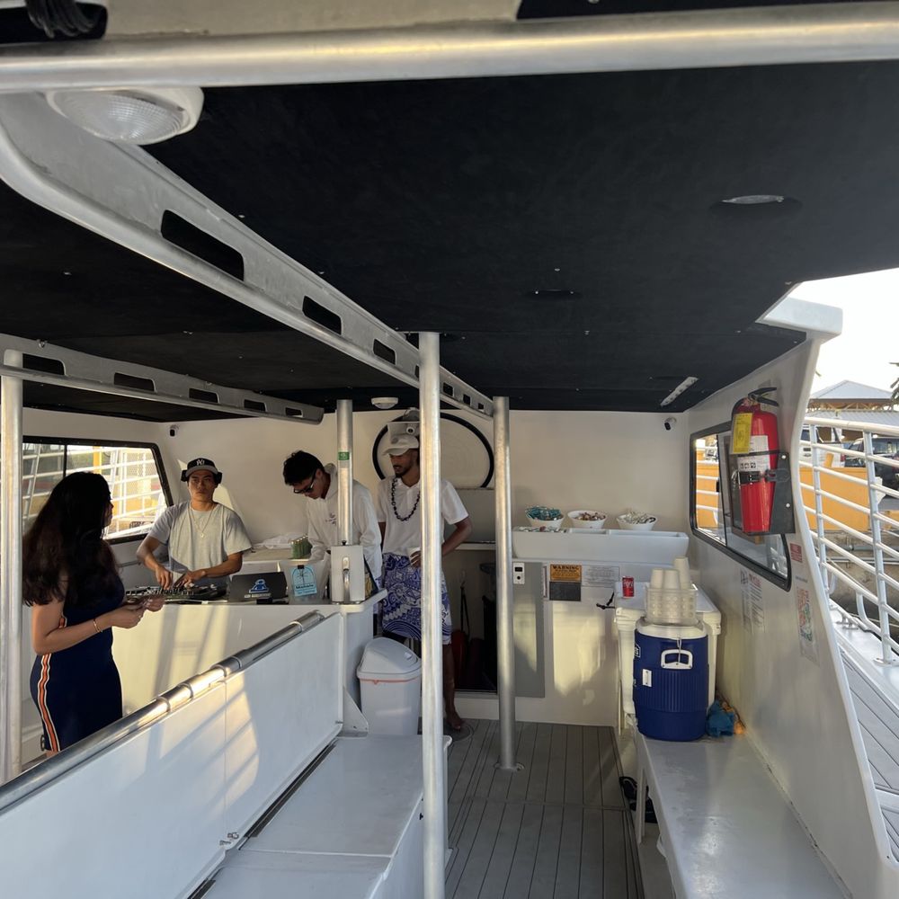 Ocean and You - Boat Tours Near Me - Honolulu, Hawaii Ocean and You - Boat Tours Near Me - Honolulu, Hawaii