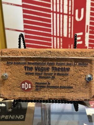 Vogue Theatre by null