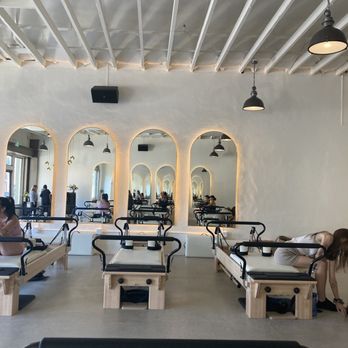 XTP by LUXE Pilates - Reformers in a light and airy room. Beautiful. - Pilates Near Me - South Pasadena, California XTP by LUXE Pilates - Reformers in a light and airy room. Beautiful. - Pilates Near Me - South Pasadena, California