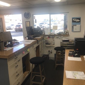 Master Tech - Service office - Auto Repair Near Me - Mission Hills, California