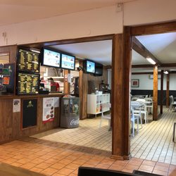 Lillåns Gatukök - En pizzeria i sin allra enklaste form.