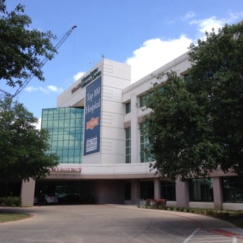 Chandler Y Thomas MD - Enter through this entrance. - Optometrists Near Me - Austin, Texas