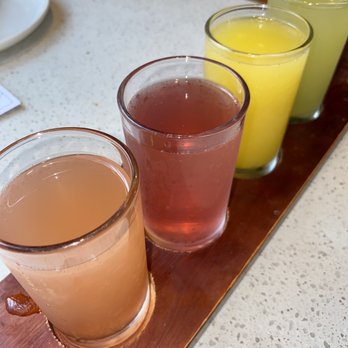 Daily Gather - Mimosa Flight - Breakfast & Brunch Near Me - Houston, Texas Daily Gather - Mimosa Flight - Breakfast & Brunch Near Me - Houston, Texas