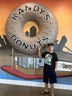 Randy's Donuts by null