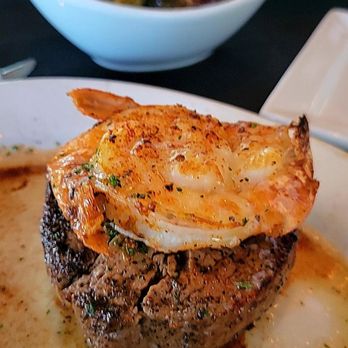 Ruth's Chris Steak House - 6 oz Filet & Shrimp - Steakhouses Near Me - Houston, Texas Ruth's Chris Steak House - 6 oz Filet & Shrimp - Steakhouses Near Me - Houston, Texas