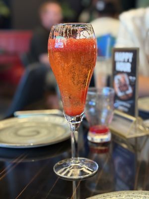 Flanker Kitchen + Sports Bar by null