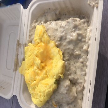 Beachin’ Biscuits - Pismo Pier - Breakfast & Brunch Near Me - Pismo Beach, California Beachin’ Biscuits - Pismo Pier - Breakfast & Brunch Near Me - Pismo Beach, California