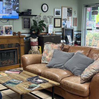 Organic Beans Coffee - Inside - Coffee & Tea Near Me - Maggie Valley, North Carolina Organic Beans Coffee - Inside - Coffee & Tea Near Me - Maggie Valley, North Carolina
