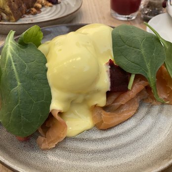 NORTHSIDE Espresso + Kitchen - Tim's Benedict w/ Salmon. (I ordered extra salmon) - Cafes Near Me - Kingston, Ontario