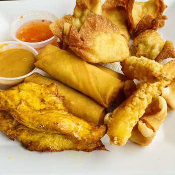 R Thai Cuisine - R thai sampler - Thai Near Me - Redlands, California R Thai Cuisine - R thai sampler - Thai Near Me - Redlands, California