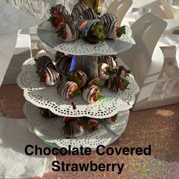 Albas Rentals - Chocolate covered strawberries - Party Equipment Rentals Near Me Albas Rentals - Chocolate covered strawberries - Party Equipment Rentals Near Me