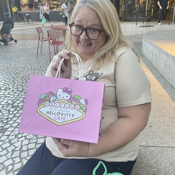 Hello Kitty Cafe - Cute bag - Desserts Near Me - Las Vegas, Nevada Hello Kitty Cafe - Cute bag - Desserts Near Me - Las Vegas, Nevada