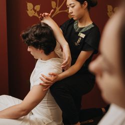 Sabai Thai Spa - Our experts are here to guide your wellness journey.