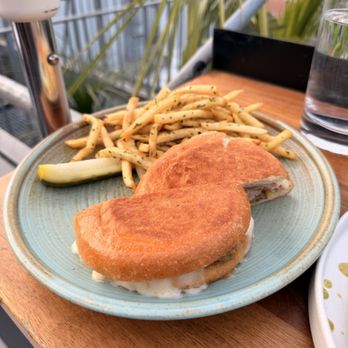 Cubita - Cubano - Cuban Near Me - San Francisco, California