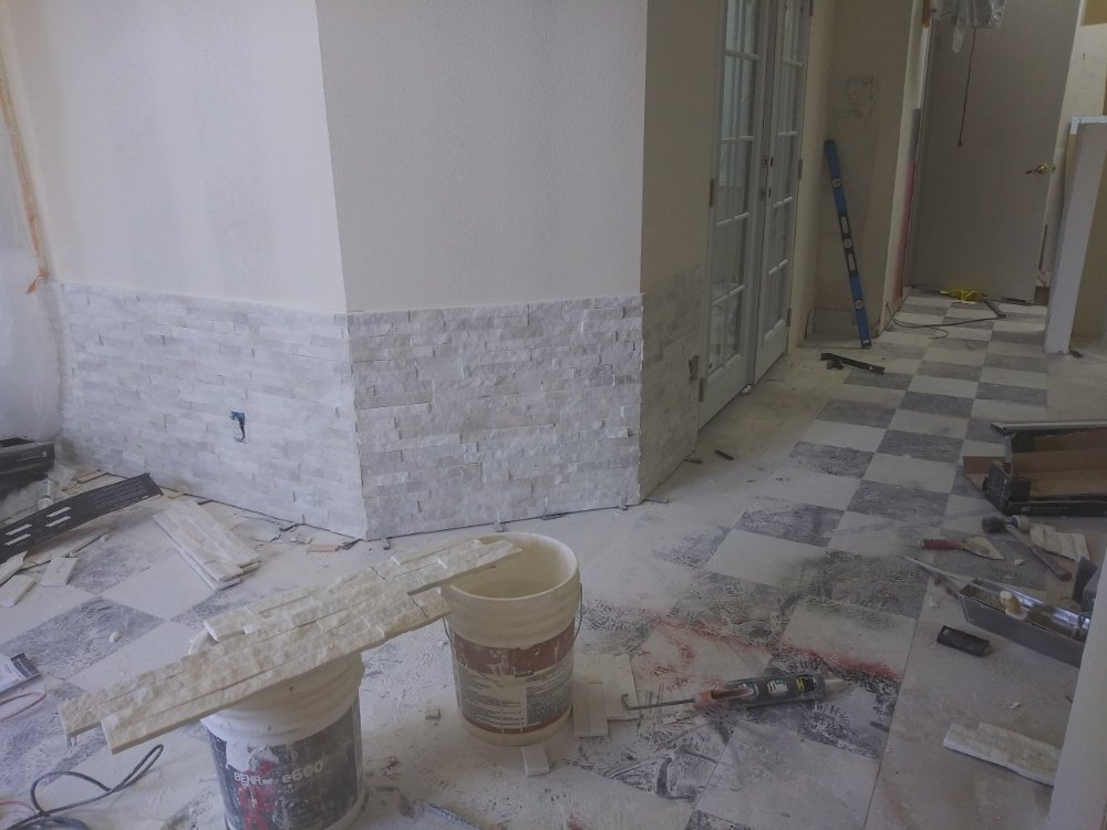 Slide of Nivardo Construction