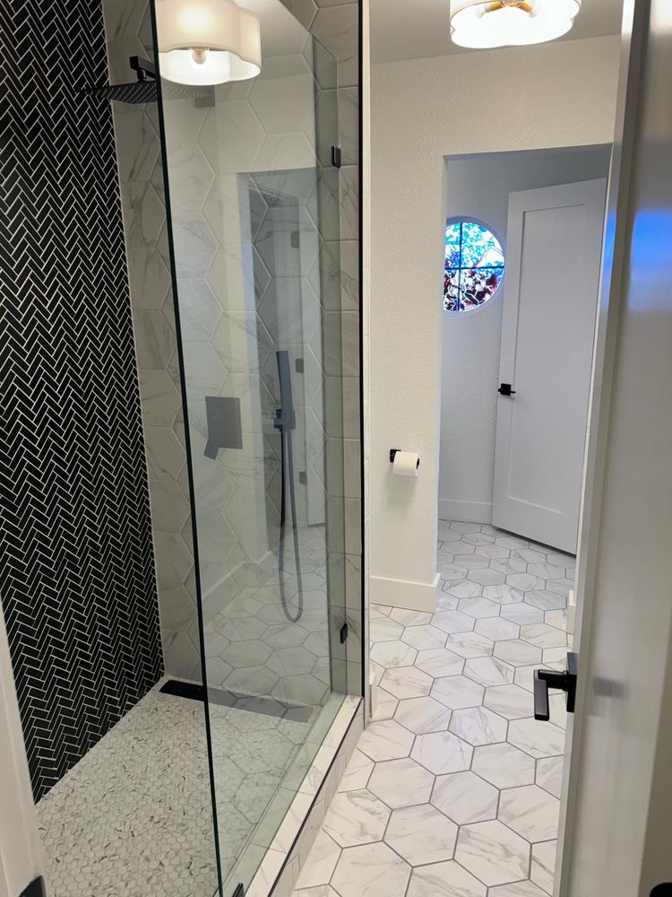 Slide of Frontstar Construction