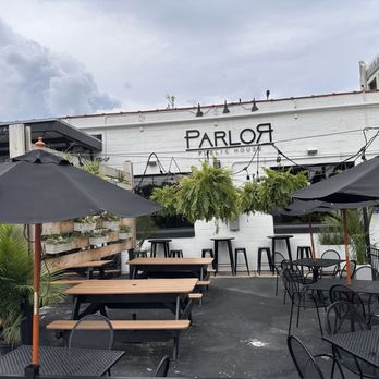 Parlor Public House - Outdoor seating - Coffee & Tea Near Me - Indianapolis, Indiana